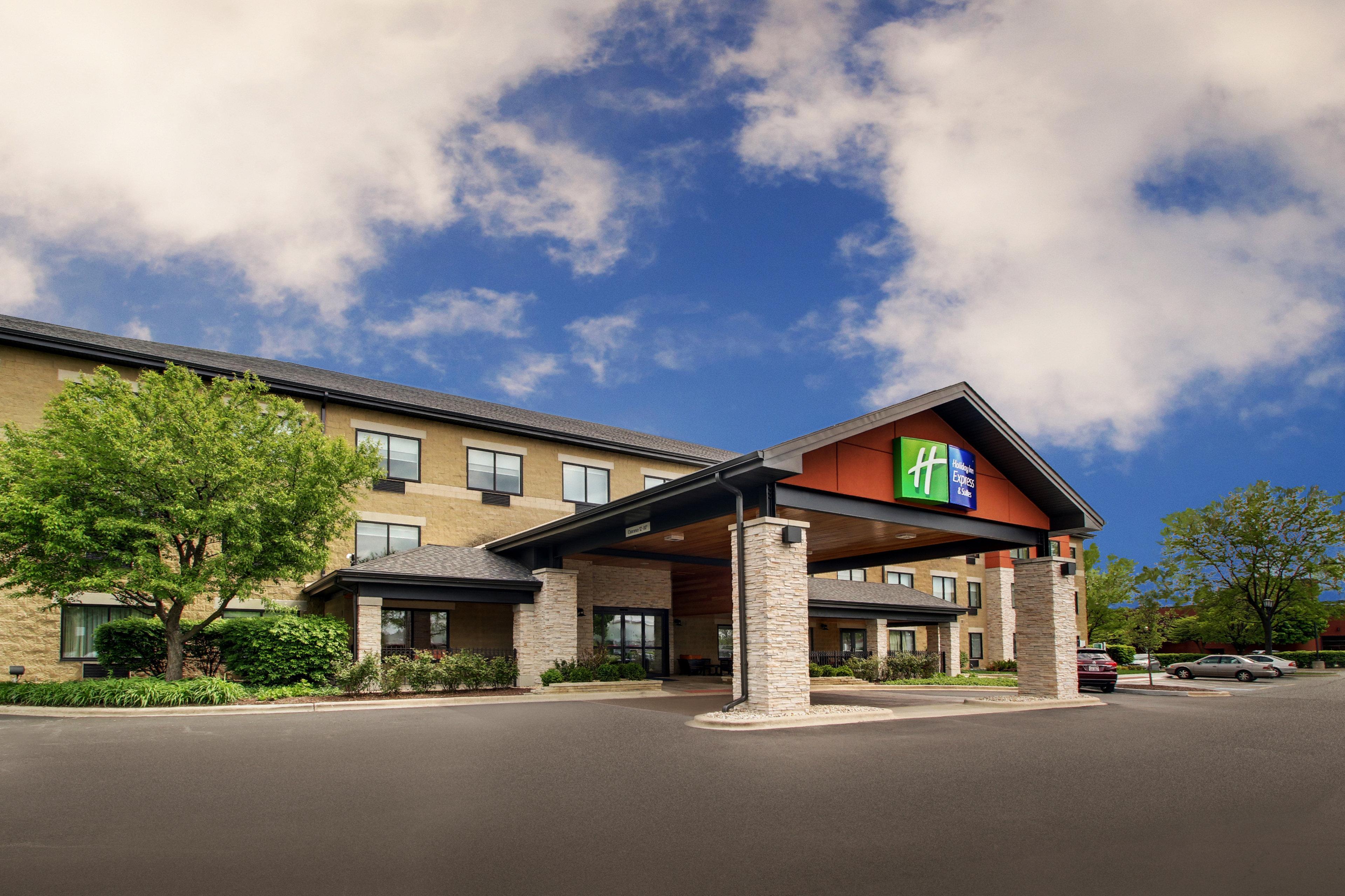 Holiday Inn Express & Suites Aurora - Naperville By Ihg Exterior foto