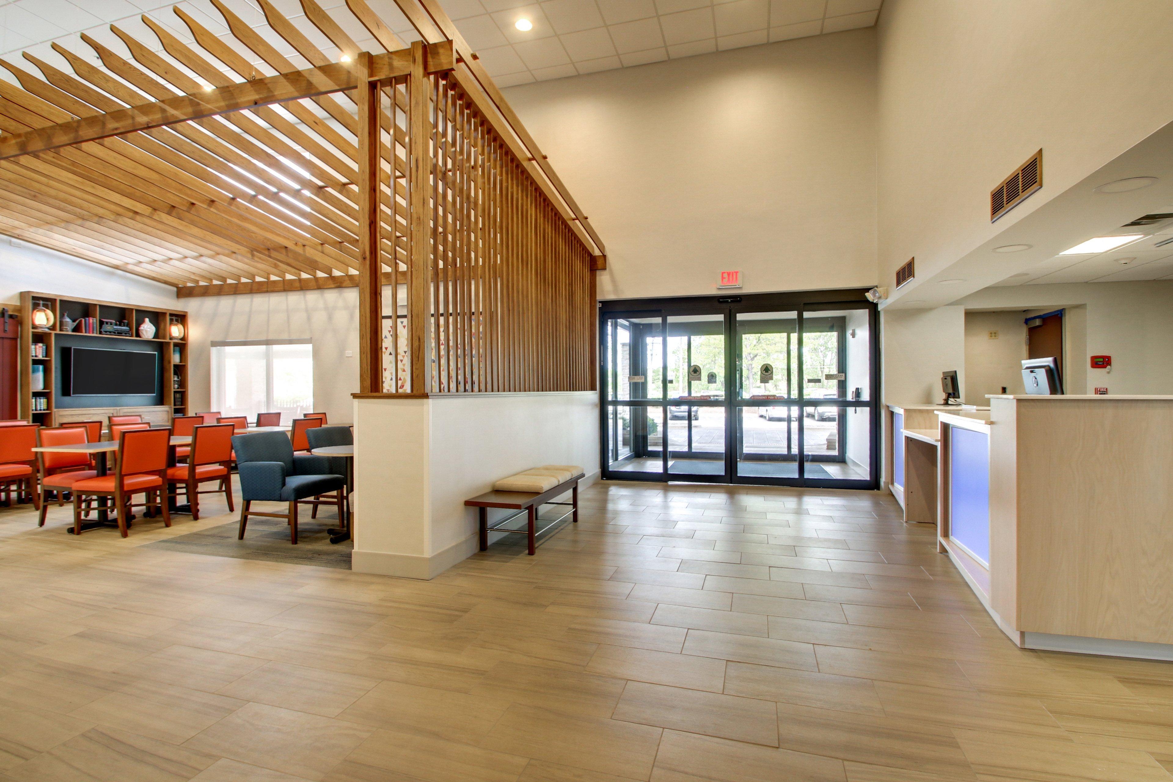Holiday Inn Express & Suites Aurora - Naperville By Ihg Exterior foto